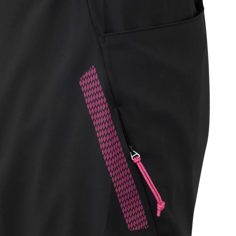 Altura Nightvision Women's Lightweight Cycling Shorts in Black-8